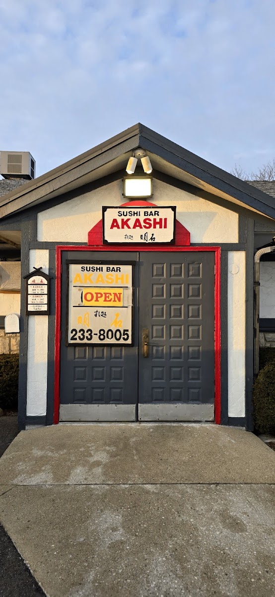 Akashi Sushi Bar
